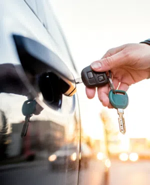 Lock Locksmith Tech Clarksburg, MD 301-944-6625 - unlock-car